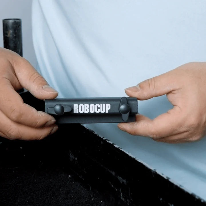 RoboCup Front Box 4" Adapter Bracket: Cast Aluminum