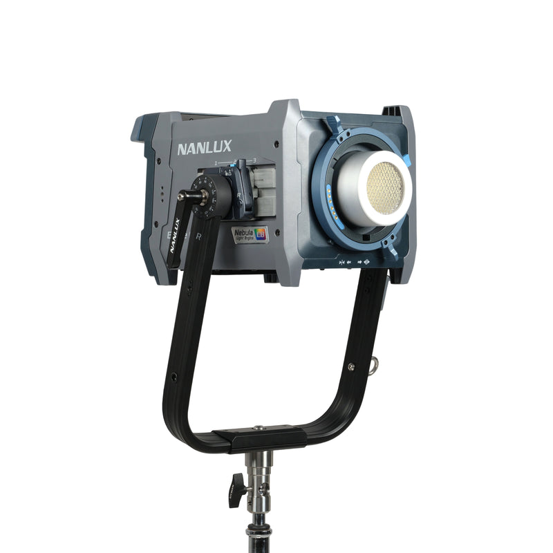 Nanlux Evoke 600C LED Full-colour Spot Light
