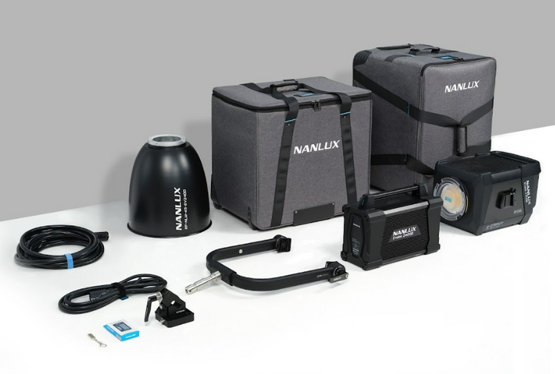 Nanlux Evoke 2400B Bi Colour Spotlight