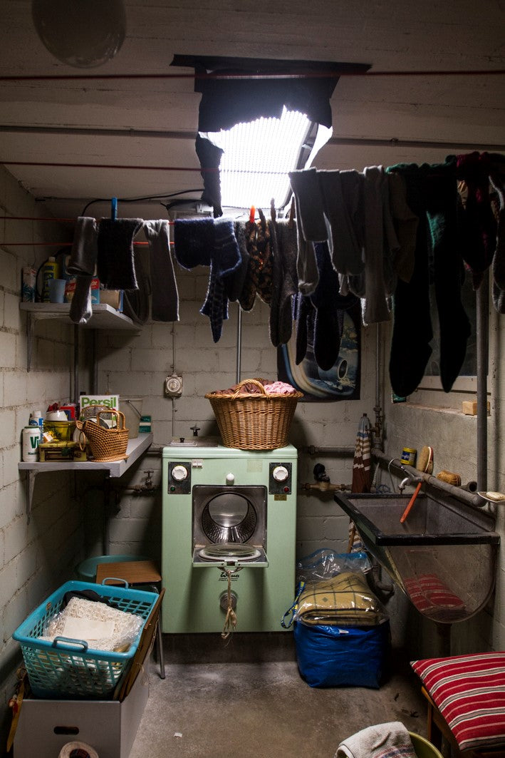 BI-FABRIC 4 System (200W Bi-Color) w/ V-Mount