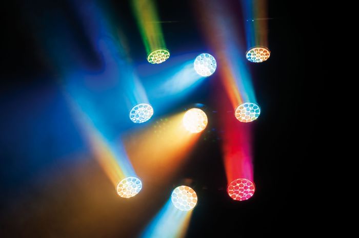 Infinity iW-1915 Pixel RGBW Wash, Electronic Zoom