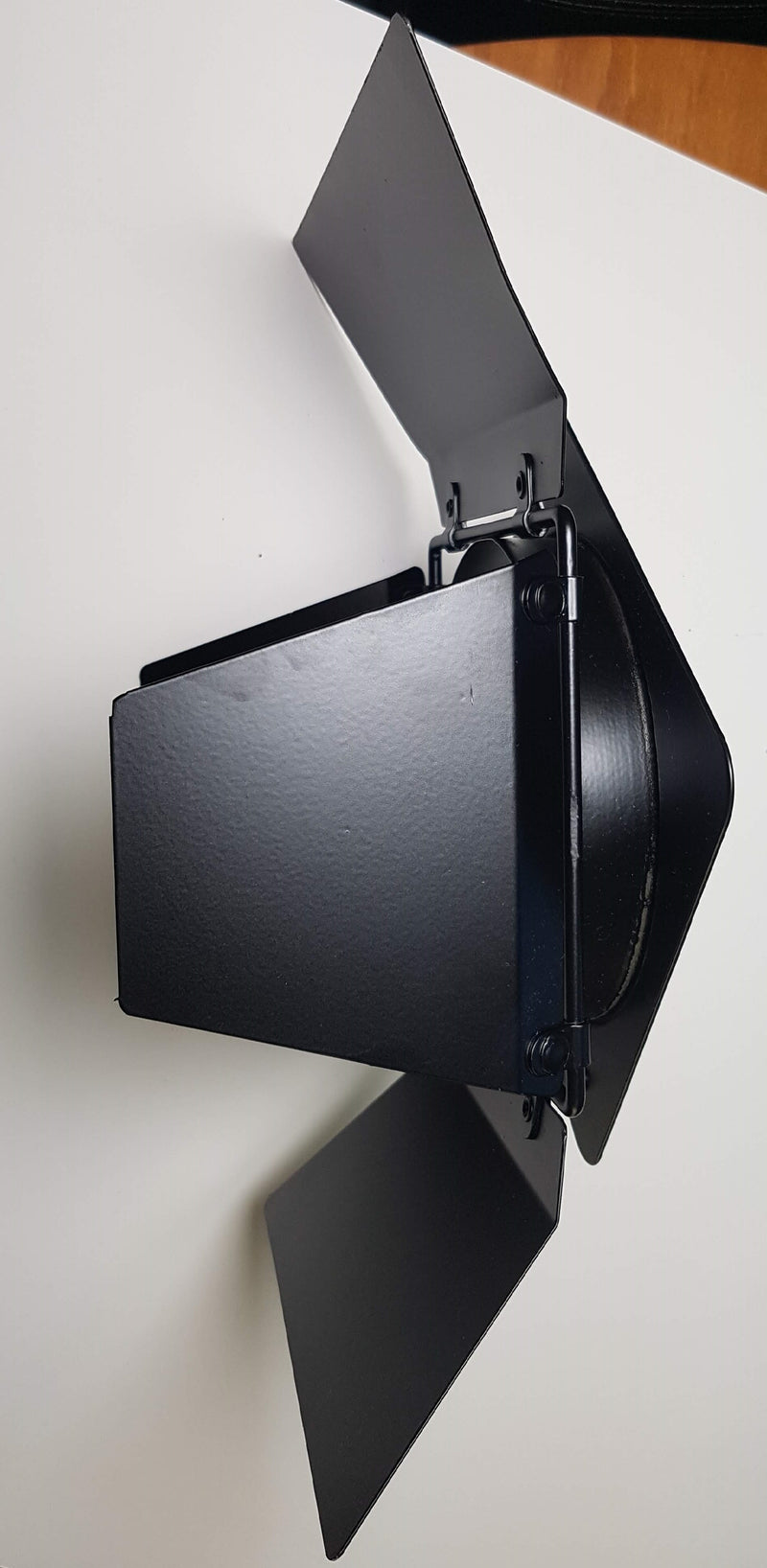 Strand Patt 123 Barndoors by Thomas