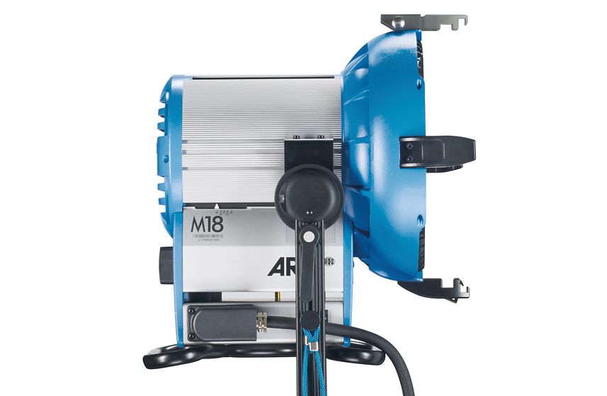 ARRI M18 System - Lamphead includes Head; 4 leaf barndoors; Spill ring; Header cable 7m,