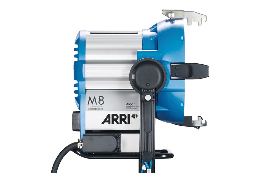 ARRI M8 Daylight Open Face Blue/ Silver c/w 0.5m Cable. Head Only