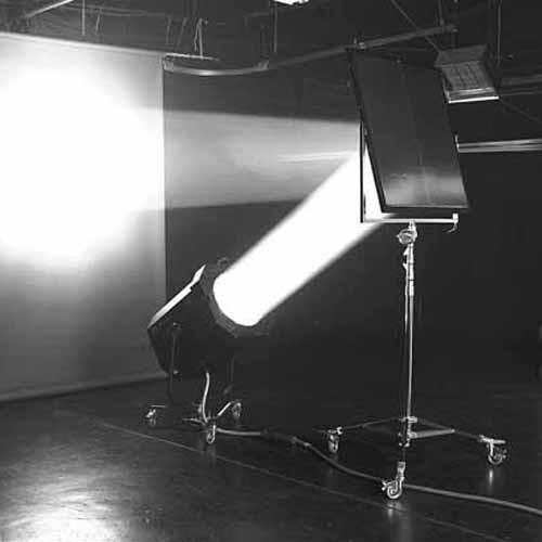 Matthews Reflector Frame 42"X42" No Mirror